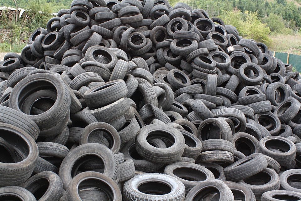 Story_Tyres_1.jpg