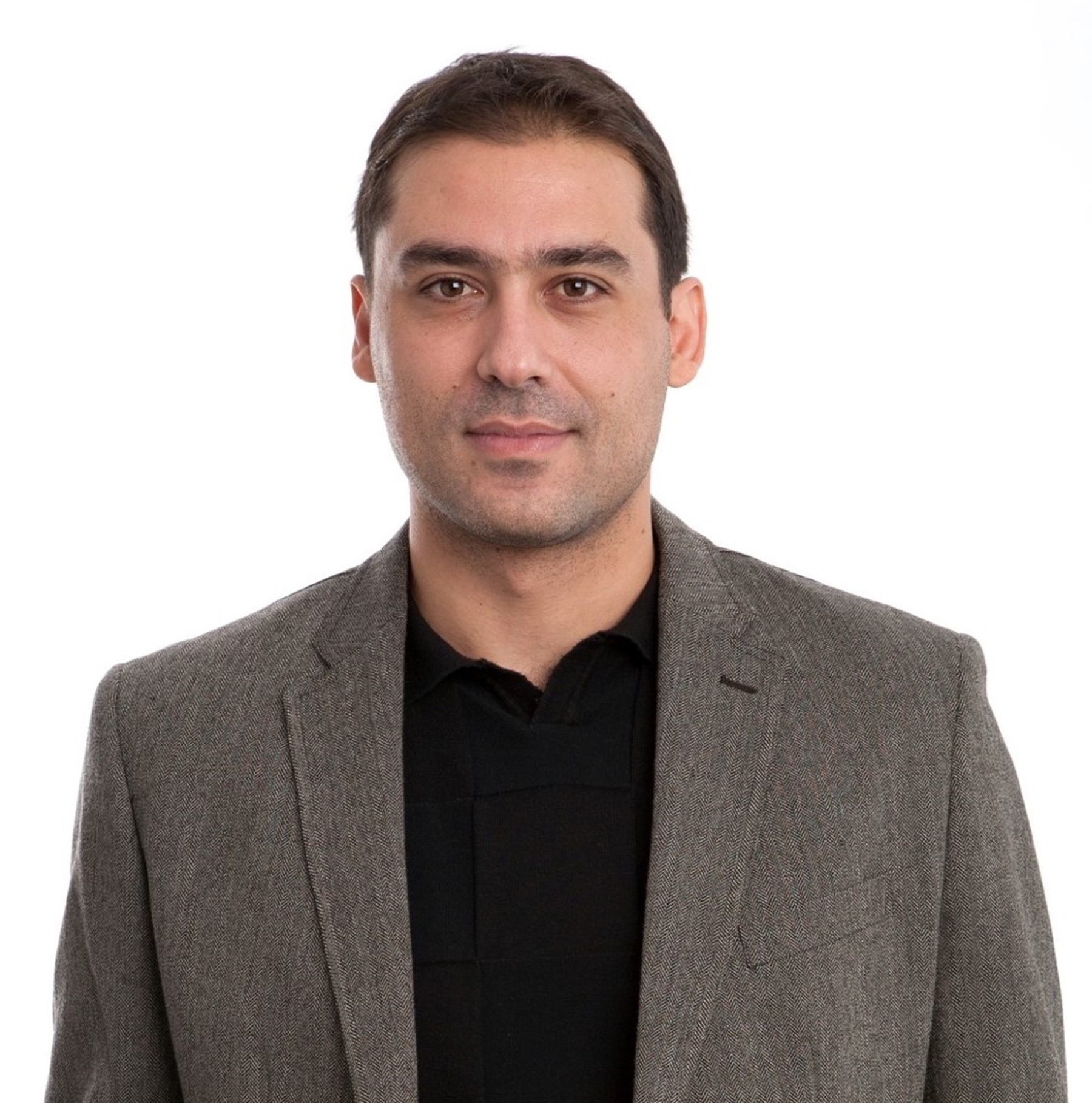 nikos konstantinou