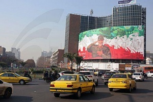 H &Iota;&sigma;&pi;&alpha;&nu;ί&alpha; &kappa;&alpha;&lambda;&epsilon;ί &pi;&omicron;&lambda;ί&tau;&epsilon;&sigmaf; &tau;&eta;&sigmaf; &nu;&alpha; &phi;ύ&gamma;&omicron;&upsilon;&nu; &alpha;&pi;ό &tau;&omicron; &Iota;&rho;ά&nu;, έ&kappa;&lambda;&epsilon;&iota;&sigma;&epsilon; &pi;&rho;&epsilon;&sigma;&beta;&epsilon;ί&alpha; &Eta;&Beta; &sigma;&tau;&eta;&nu; &Tau;&epsilon;&chi;&epsilon;&rho;ά&nu;&eta;