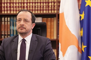 &Chi;&rho;&iota;&sigma;&tau;&omicron;&delta;&omicron;&upsilon;&lambda;ί&delta;&eta;&sigmaf;: &laquo;Ό&pi;&omicron;&iota;&omicron;&sigmaf; έ&chi;&epsilon;&iota; &sigma;&tau;&omicron;&iota;&chi;&epsilon;ί&alpha; &gamma;&iota;&alpha; &chi;&rho;&eta;&mu;&alpha;&tau;&iota;&sigma;&mu;ό &mu;&omicron;&upsilon; &nu;&alpha; &tau;&alpha; &kappa;&alpha;&tau;&alpha;&theta;έ&sigma;&epsilon;&iota; ά&mu;&epsilon;&sigma;&alpha; &sigma;&tau;&iota;&sigmaf; &Alpha;&rho;&chi;έ&sigmaf;&raquo;