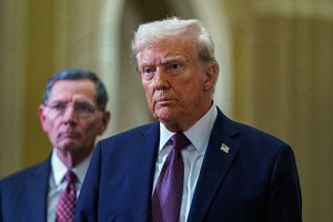 &ldquo;H &Gamma;&rho;&omicron;&iota;&lambda;&alpha;&nu;&delta;ί&alpha; &epsilon;ί&nu;&alpha;&iota; &pi;&omicron;&lambda;ύ &sigma;&eta;&mu;&alpha;&nu;&tau;&iota;&kappa;ή &gamma;&iota;&alpha; &tau;&eta;&nu; &epsilon;&theta;&nu;&iota;&kappa;ή &alpha;&sigma;&phi;ά&lambda;&epsilon;&iota;&alpha;&rdquo;, &lambda;έ&epsilon;&iota; &omicron; &Tau;&rho;&alpha;&mu;&pi;