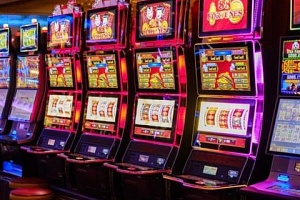 Εγκρίθηκε «νομοσχέδιο» για τυχερά παιχνίδια παρά τις ενστάσεις του ΡΤΚ