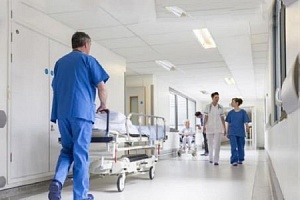 Έξαρση ασθενειών στα παιδιά «Βροχή» τα προβλήματα που ταλανίζουν τα Νοσοκομεία