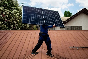 Έρχεται την άνοιξη νέο σχέδιο οικιακών φωτοβολταϊκών