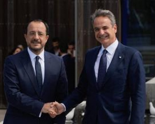 Οι όροι της Αθήνας στη Λευκωσία για το καλώδιο, τα «αγκάθια» και από τις δύο πλευρές και ο «ελέφαντας στο δωμάτιο»