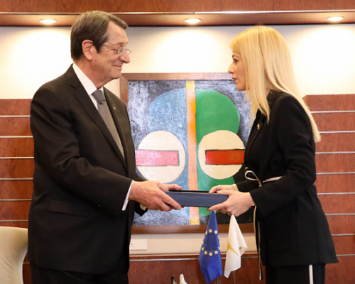 Αναστασιάδης: Η Αννίτα καθιερώνεται ως ηγέτιδα του κόμματος