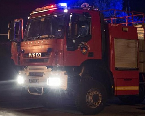 Φωτιά σε οικία στο Αυγόρου-Στο νοσοκομείο 4 πρόσωπα, απανθρακώθηκε σκυλί