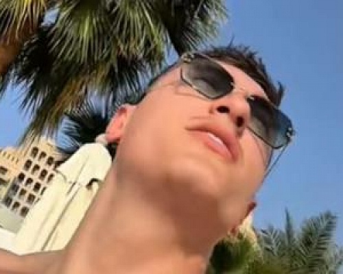 ΒΙΝΤΕΟ: Χαμός στο Ντουμπάι-Οι τουρίστες τρέχουν να σωθούν ενώ ιρανικοί πύραυλοι πετούν πάνω από τα κεφάλια τους