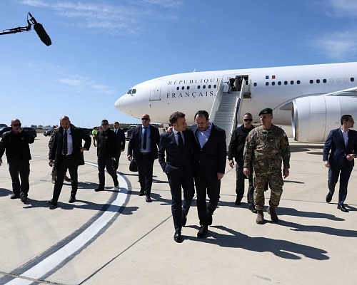 Μακρόν σε ΠτΔ: Μπορείτε να βασίζεστε στη Γαλλία και στη φιλία μας