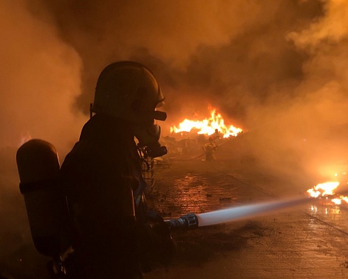 Στις φλόγες οικίες σε Λάρνακα και Πάφο, πρόλαβαν και εξήλθαν οι ένοικοι