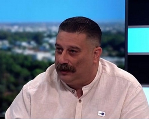Λοϊζίδης κατά Αρχηγού:«Τώρα θα κάνει διάσκεψη, γνωστά επικοινωνιακά παιχνίδια»