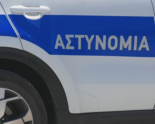 Πατέρας μπούκαρε σε σχολείο και απείλησε καθηγητές επειδή μαθητής ξυλοκόπησε το γιο του