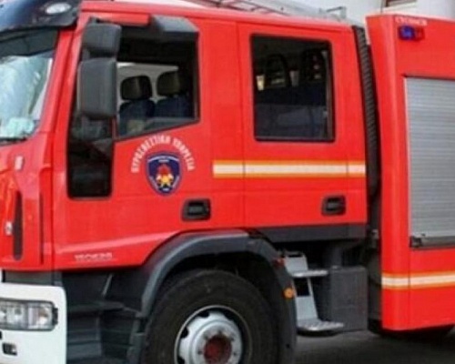 Κακόβουλα τέθηκε η φωτιά που ξέσπασε χθες σε εγκαταλελειμμένη οικία στη λεωφόρο Κέννεντυ