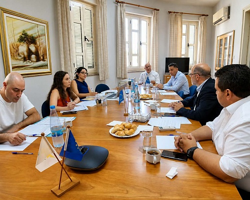 Προσιτή κατοικία: Οι δήμοι ζητούν κρατική γη, ευρωπαϊκά κονδύλια και ενεργό ρόλο