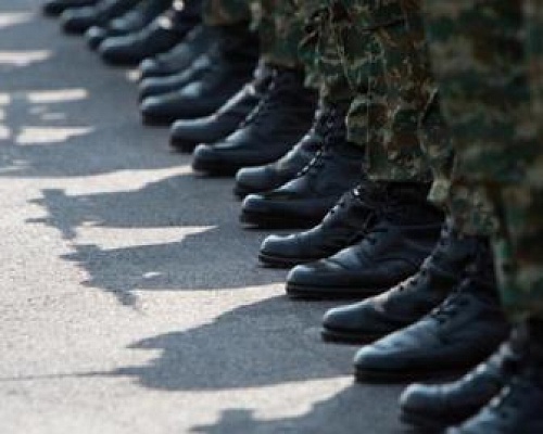 Διασωληνωμένος στην Εντατική στο Γενικό Νοσοκομείο Λευκωσίας στρατιώτης με μηνιγγίτιδα-Υπό παρακολούθηση άλλοι δύο οπλίτες