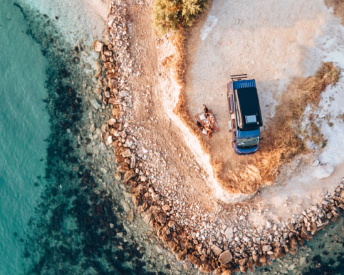 Ξεχάστε τα θέρετρα: Το camping είναι η νέα καλοκαιρινή τάση στην Κύπρο