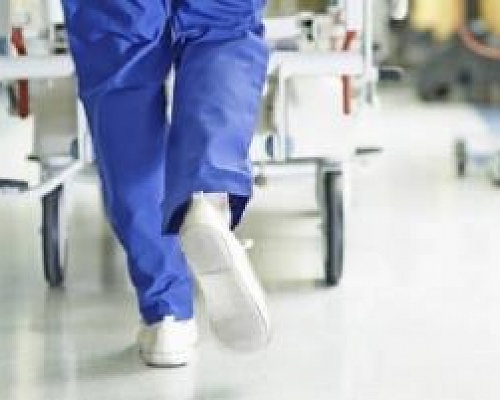 Αποφασίζουν οι νοσηλευτές για τα επόμενα τους βήματα-Στο τραπέζι το ενδεχόμενο απεργίας, στο πλευρό τους οι γιατροί