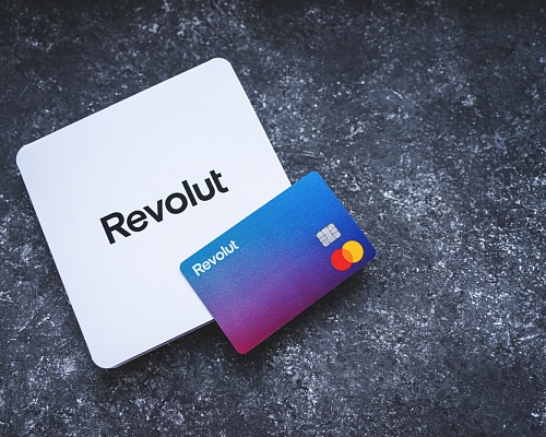 Με έδρα την Κύπρο η Revolut για τη MiCA άδεια – Τι σημαίνει για τις crypto επιχειρήσεις