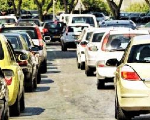 Η ακτινογραφία του κυκλοφοριακού-Αυξήθηκαν κατά 194% τα οχήματα σε 33 χρόνια, επτά στους δέκα Κύπριους κατέχουν άδεια