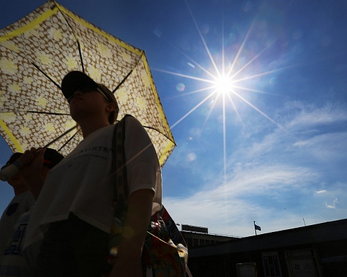 Κοντά στους 40°C η θερμοκρασία: Πότε επιστρέφουν οι βροχές, ο καιρός μέχρι την Κυριακή