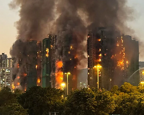 Χονγκ Κονγκ: 36 νεκροί και 279 αγνοούμενοι μετά την φωτιά στους ουρανοξύστες