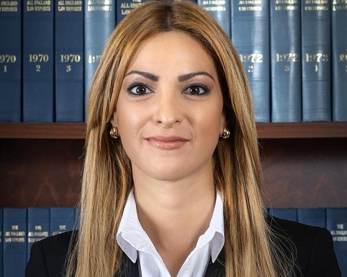 Δικηγορικός Σύλλογος για Ντόρια: Αν θέλει ας δώσει στην δημοσιότητα η ίδια τους λόγους που δεν μονιμοποιήθηκε