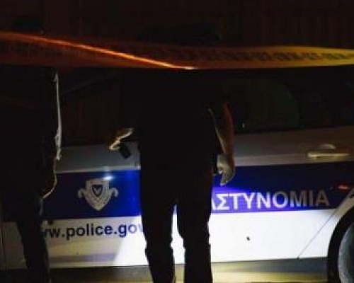 Έκρηξη βόμβας έξω από μπουάτ στη Λεμεσό-Ζημιές στην είσοδο και σε σταθμευμένο όχημα