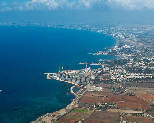 ΑΗΚ: Επένδυση εκατομμυρίων στη Δεκέλεια – Νέες γεννήτριες από τη Siemens και μεγάλα έργα αποθήκευσης ενέργειας
