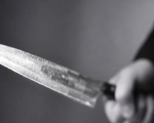 Σε σταθερή κατάσταση ο 44χρονος που δέχθηκε μαχαιριές έξω από περίπτερο-Ένταλμα σύλληψης εναντίον του δράστη