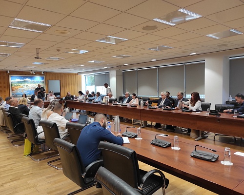 «Κίνδυνος να μολυνθεί η διαδικασία»: Ένταση στην Επιτροπή Θεσμών για το Videogate, η παραδοχή Πασχαλίδη