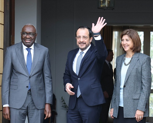 Ιδού τα πέντε σημεία της πρότασης Χριστοδουλίδη «για την ουσία και τα ΜΟΕ»