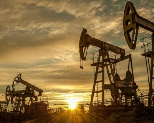 Ξεμένει ο κόσμος από πετρέλαιο; Τα τρία σημάδια που δείχνουν ότι η κρίση περνά στην πραγματική οικονομία