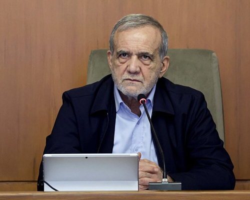 Πεζεσκιάν: Χαιρετίζει μια «ιστορική» συμφωνία με ΗΠΑ για το τέλος του πολέμου