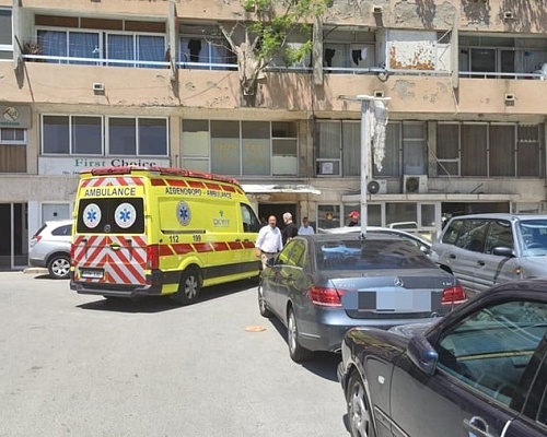 Υπέκυψε ο αλλοδαπός που πήδηξε από μπαλκόνι για να αποφύγει τη σύλληψη