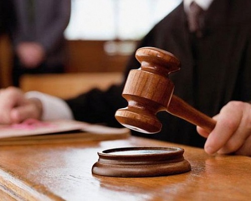 Οριστικά στη φυλακή για 14 χρόνια ο πατριός που βίαζε τη 13χρονη θετή του κόρη