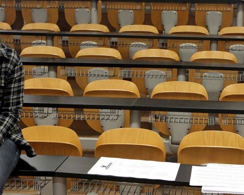 Κινείται νομικά κατά του Πανεπιστημίου Κύπρου η οικογένεια φοιτήτριας με οπτική αναπηρία για ελλιπή στήριξη-Ενοχλημένοι με έκθεση