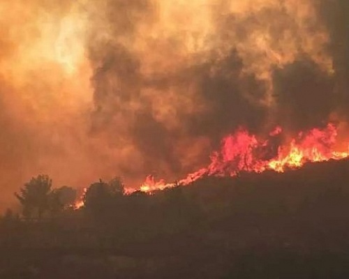 «Δεν υπάρχει δρόμος να φύγουμε, είναι κόλαση… Υπάρχουν άτομα ακόμα στα σπίτια τους»