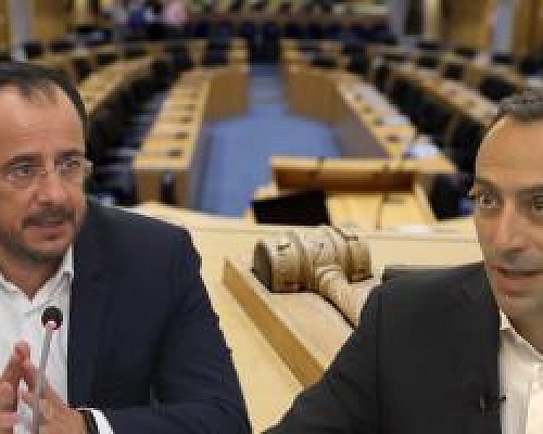 Ανοίγει μέτωπο με Πρόεδρο η ΔΗΠΑ, δείχνει στήριξη σε ΕΛΑΜ, ΔΗΣΥ και ΔΗΚΟ-«Κάποιοι απείλησαν ή έβαλαν πιο μεγάλα διλήμματα για 2028