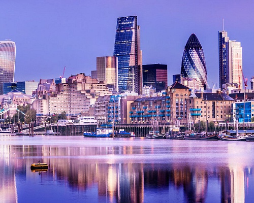 Το Λονδίνο «ξεφουσκώνει»: Η πρώτη πραγματική διόρθωση ακινήτων μετά από 12 χρόνια