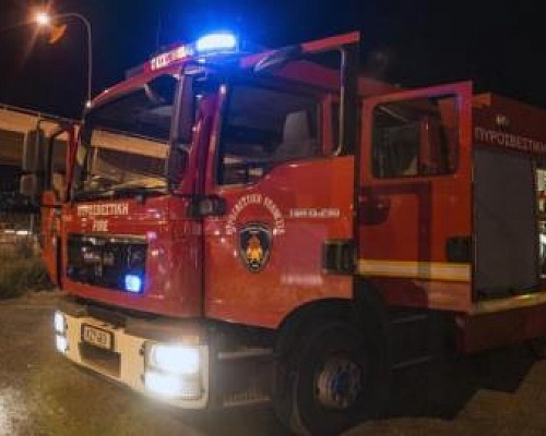 Στις φλόγες εγκαταλελειμμένο κτίριο στο Στρόβολο-Κακόβουλη ενέργεια βλέπουν οι Αρχές