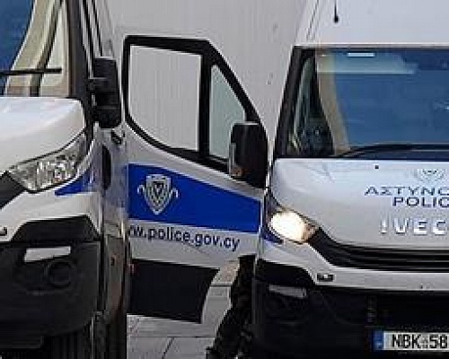 Συνελήφθησαν επιχειρηματίες σε Λάρνακα και Λευκωσία, υπόδικος των Κεντρικών Φυλακών και 45χρονη για εκβιασμούς και εγκληματικές δρ