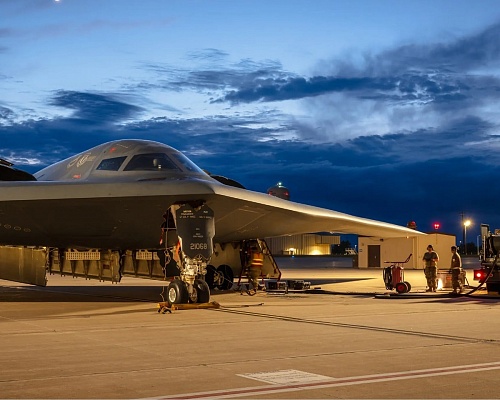 LIVE: Ξεκίνησε η «Επόμενη Φάση» του Πολέμου-Ανέλαβαν δράση τα Αμερικανικά B-2