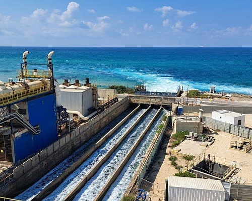 Τέλος Μαΐου στην Κύπρο οι 12 κινητές μονάδες αφαλάτωσης από τα ΗΑΕ
