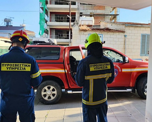 ΦΩΤΟ: Κατέρρευσε η οροφή εγκαταλελειμμένου κτιρίου στη Λάρνακα