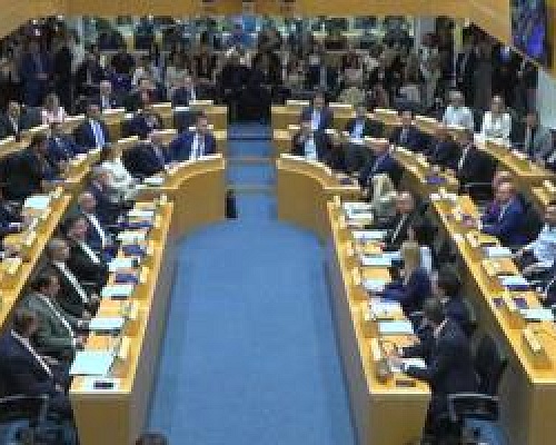 LIVE: Συγχαρητήρια απ' όλα τα κόμματα και διαβεβαιώ&sig