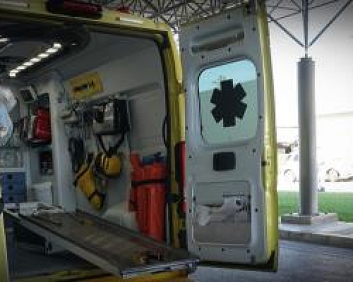 Εγκλωβίστηκε στα συντρίμμια του οχήματός του μετά τη σφοδρή σύγκρουση ο άτυχος Κυριάκος-Υποβλήθηκε σε επέμβαση ο 40χρονος