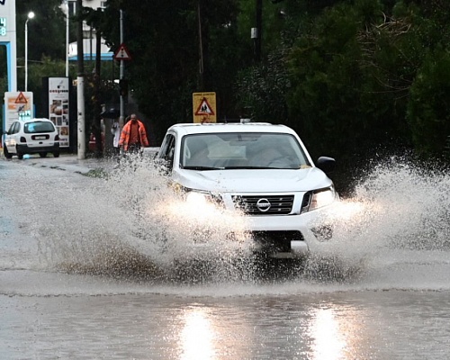 «Χαλάει» ο καιρός από το βράδυ της Κυριακής, αναμένεται και χαλάζι Ποιες περιοχές θα επηρεαστούν