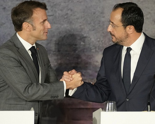 Χριστοδουλίδης-Μακρόν: Υπογράφουν συμφωνία στρατηγικής εταιρικής σχέσης