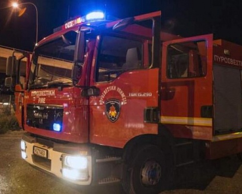 Φωτιά σε υποστατικό δίπλα από ξωκλήσι - Επί ποδός η ΠΥ το τελευταίο 24ωρο