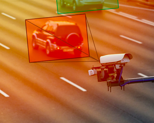 Μπαίνουν 2 σταθερές κάμερες και στους αυτοκινητόδρομους - Με AI θα εντοπίζουν κινητά και ζώνη